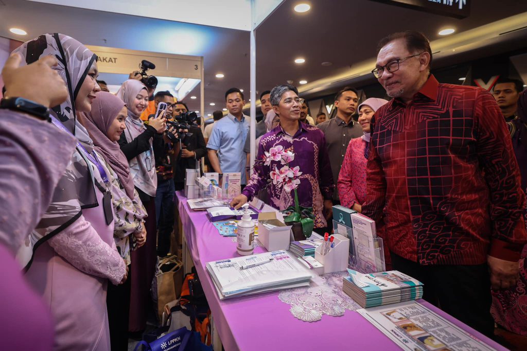 Pindaan Perlembagaan Anak Lahir Luar Negara Dibawa Ke Parlimen Bulan ...